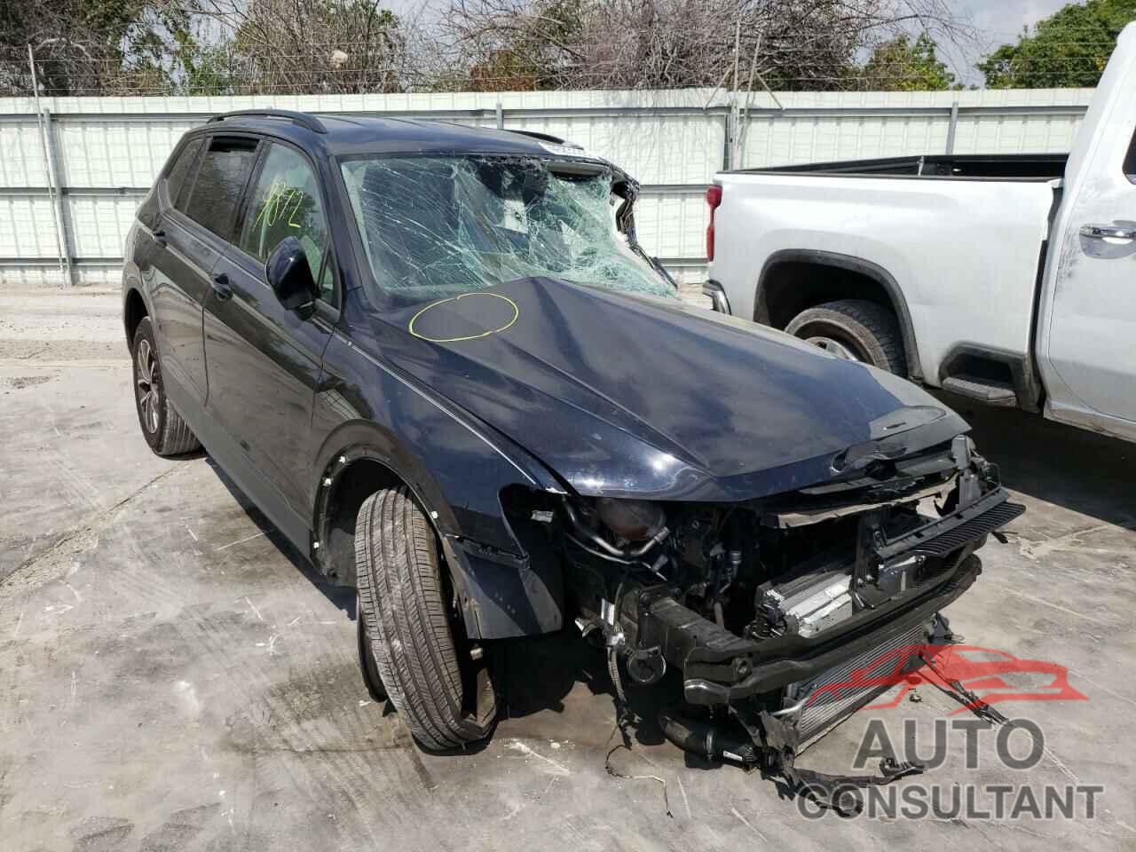 VOLKSWAGEN TIGUAN 2021 - 3VV1B7AX9MM034414