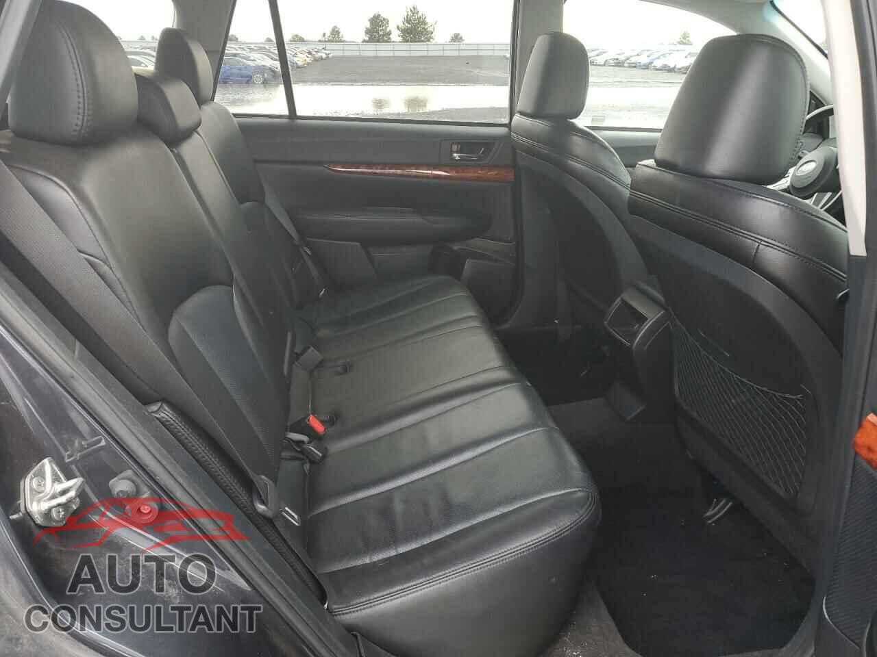 SUBARU OUTBACK 2010 - 4S4BRBKC8A3346178