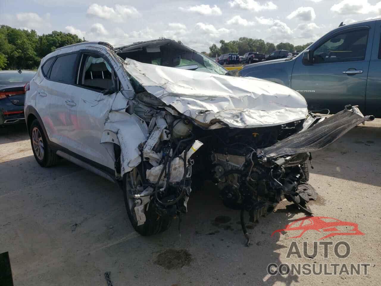 HYUNDAI TUCSON 2017 - KM8J33A44HU546413