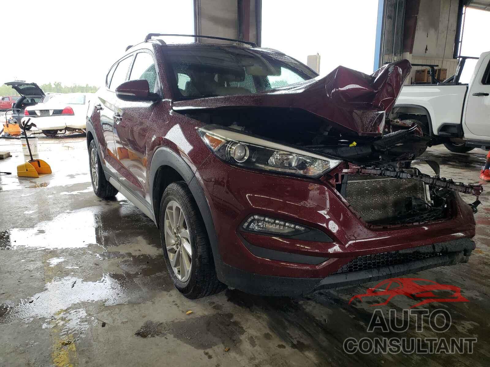 HYUNDAI TUCSON 2018 - KM8J33A4XJU633089