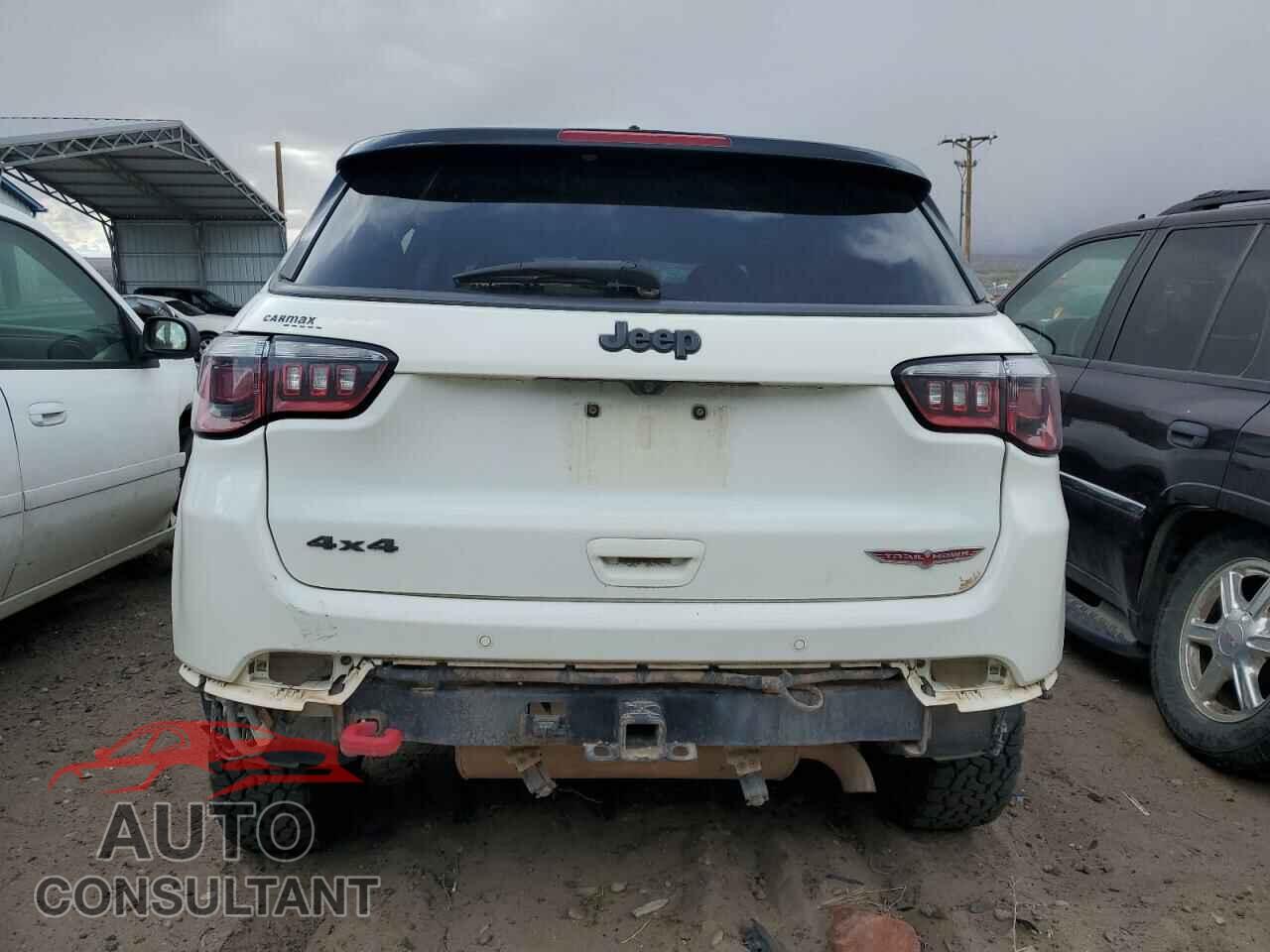 JEEP COMPASS 2017 - 3C4NJDDB7HT632157