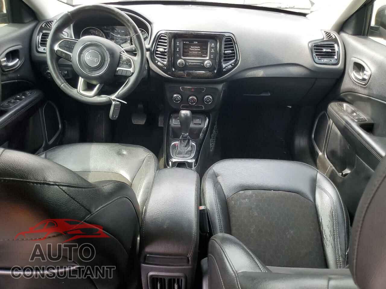 JEEP COMPASS 2018 - 3C4NJCBB7JT408289