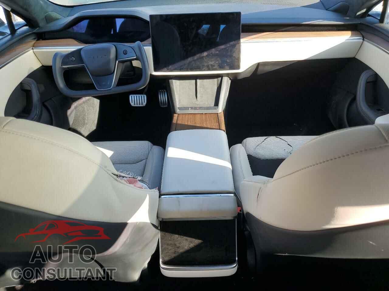 TESLA MODEL S 2024 - 5YJSA1E5XRF538865
