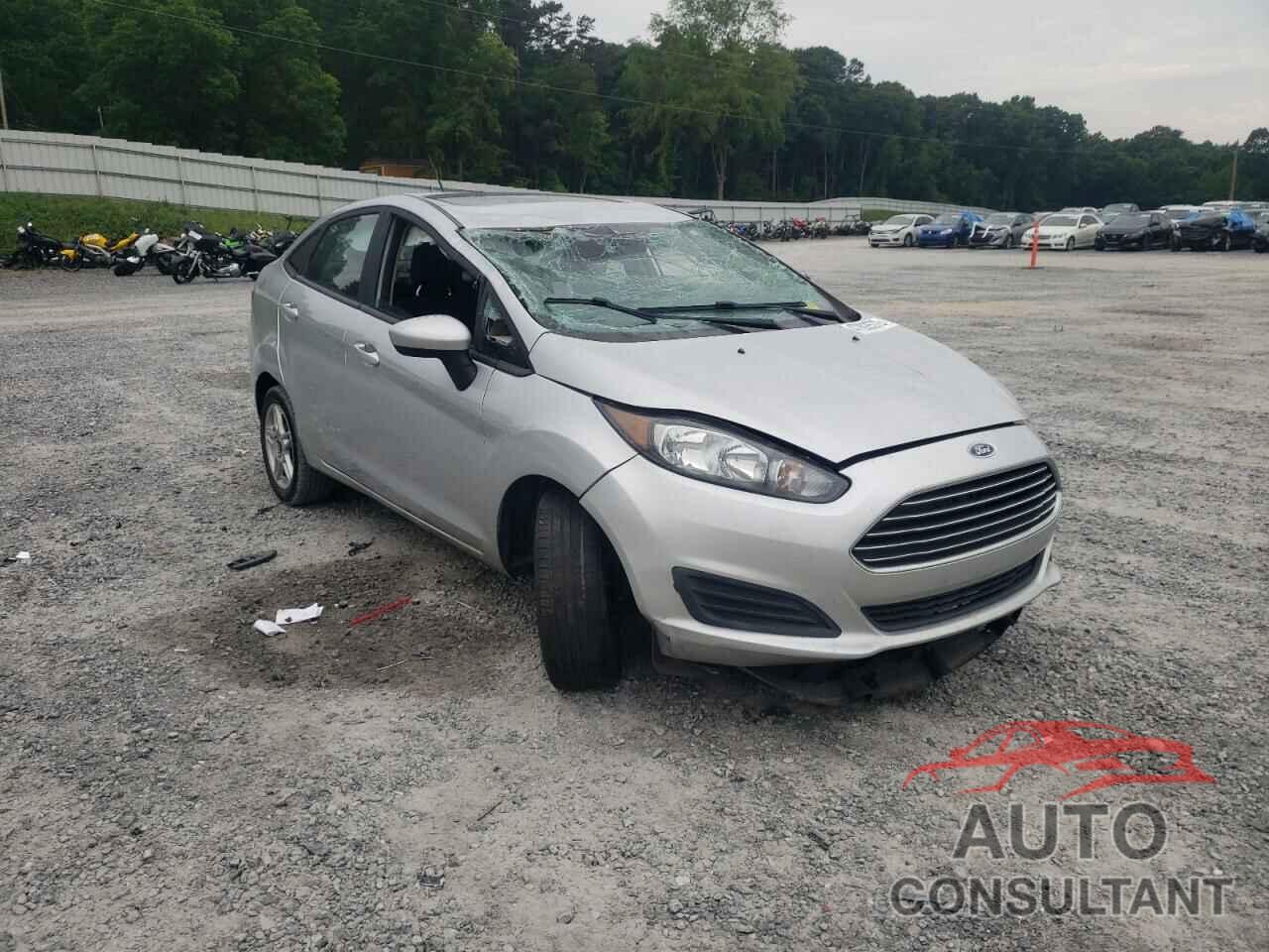 FORD FIESTA 2018 - 3FADP4BJ9JM135699