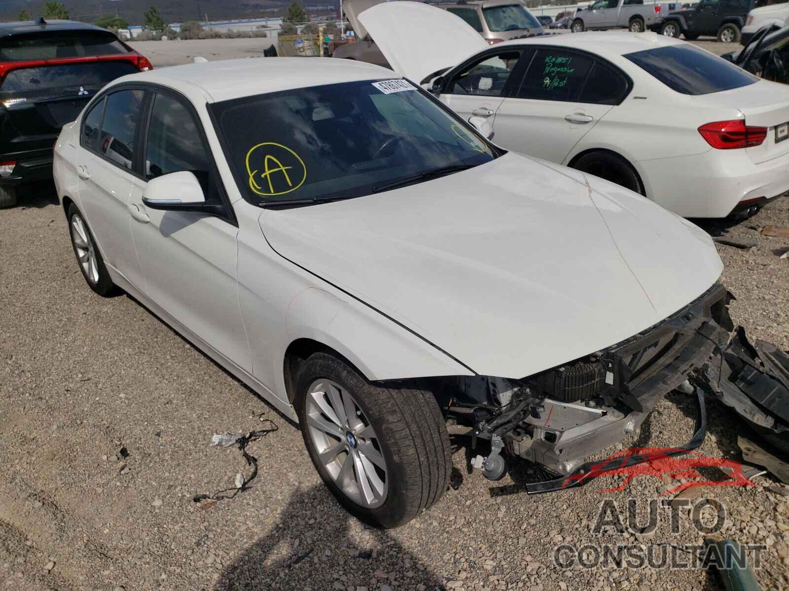 BMW 3 SERIES 2017 - WBA8A9C52HK619644