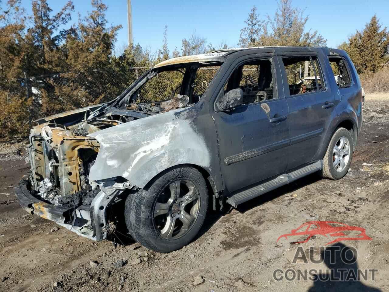 HONDA PILOT 2015 - 5FNYF4H56FB001317