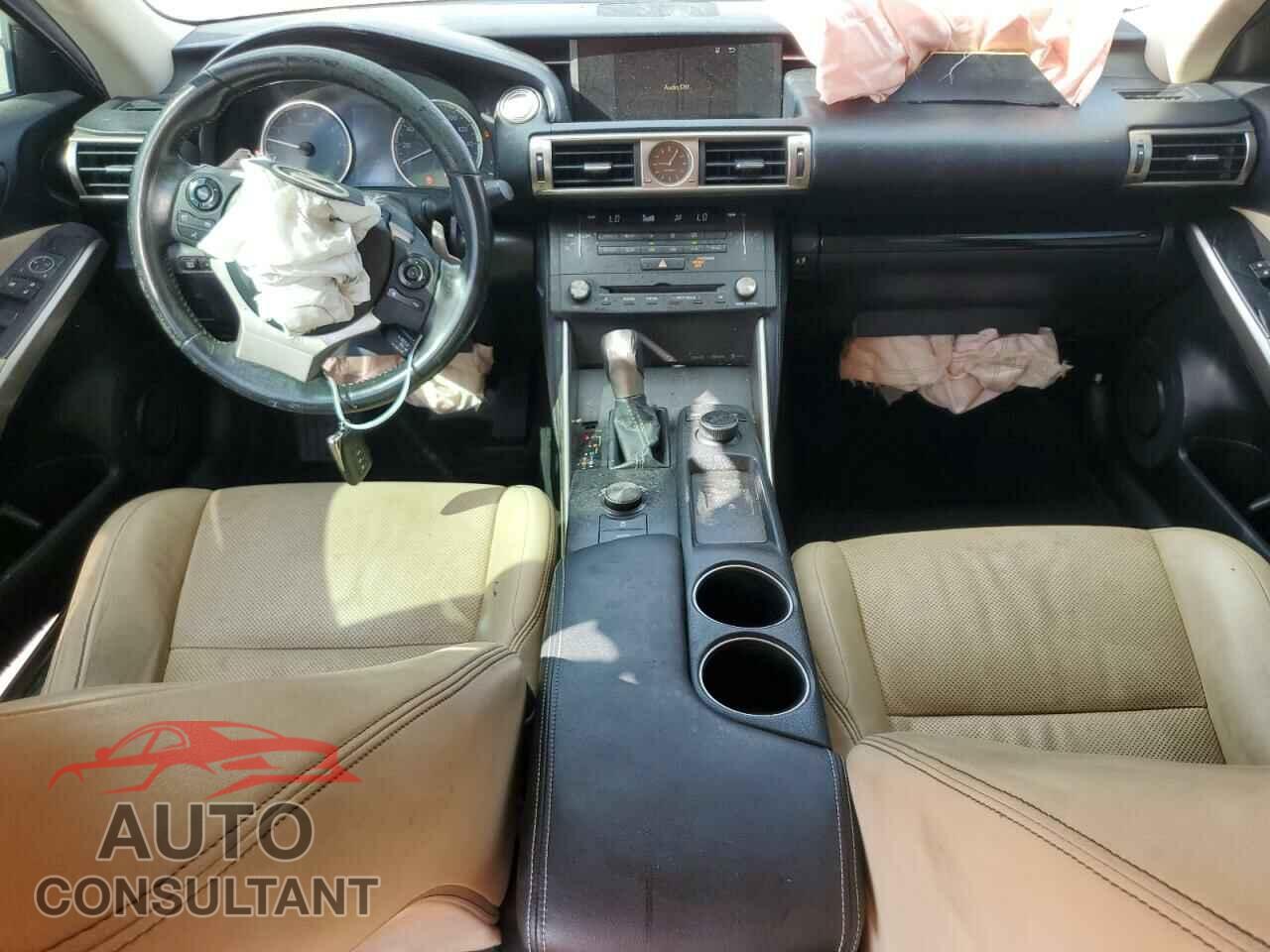 LEXUS IS 2015 - JTHBF1D26F5075367