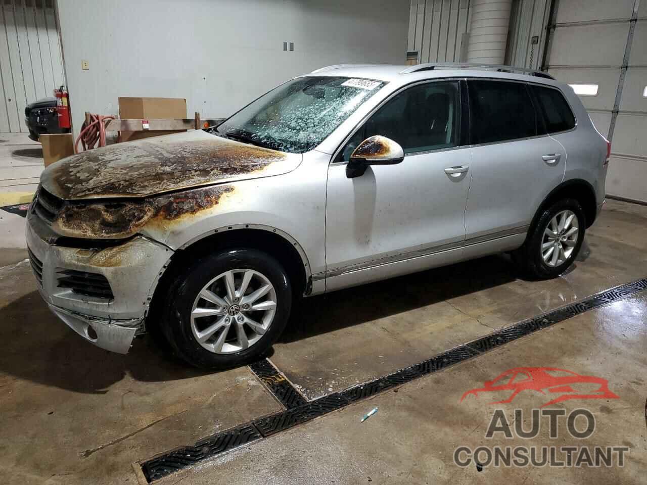 VOLKSWAGEN TOUAREG 2014 - WVGEF9BPXED004510