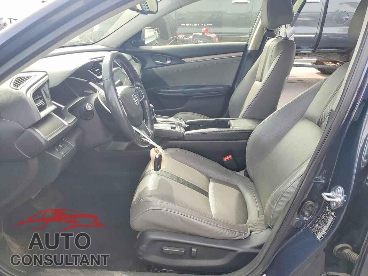 HONDA CIVIC 2018 - JHMFC1F81JX036355
