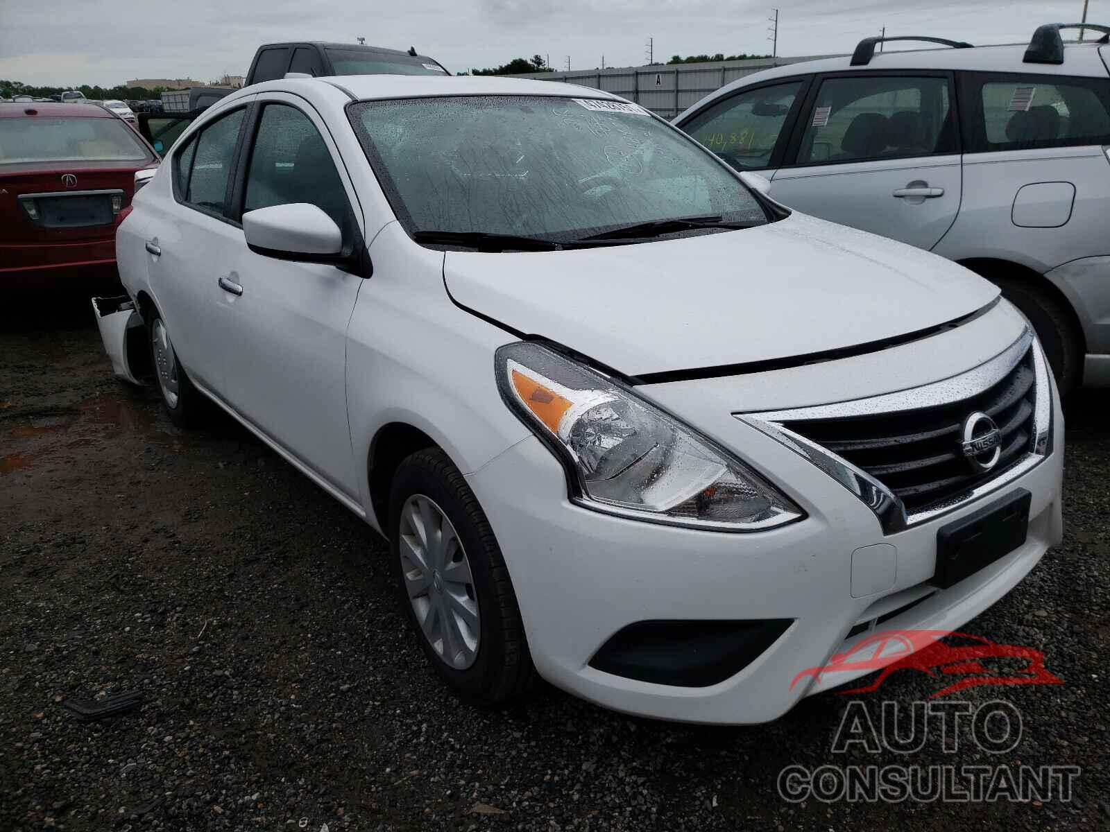 NISSAN VERSA 2019 - 3N1CN7AP7KL821754