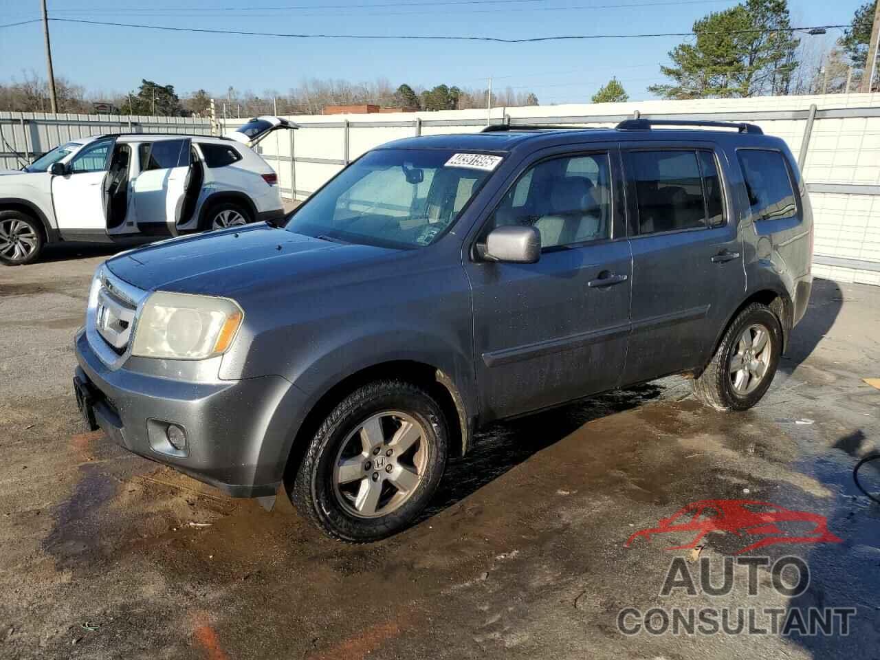 HONDA PILOT 2011 - 5FNYF3H73BB031395