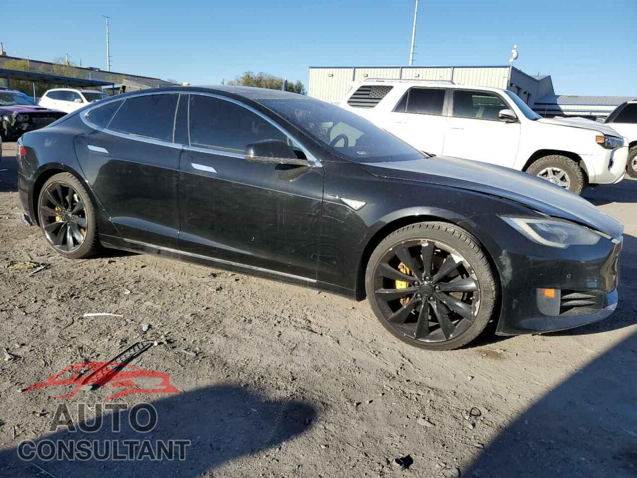 TESLA MODEL S 2016 - 5YJSA1E11GF158159