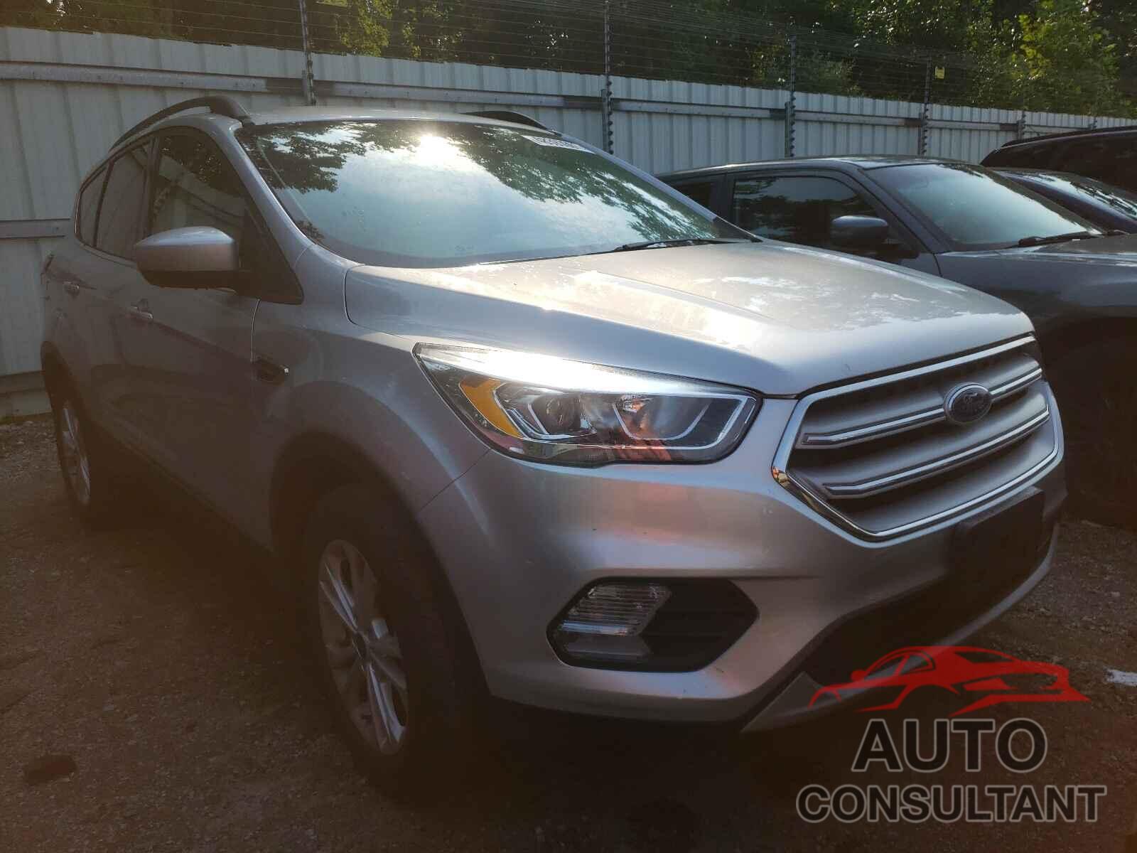 FORD ESCAPE 2018 - 1FMCU9HD9JUC10521