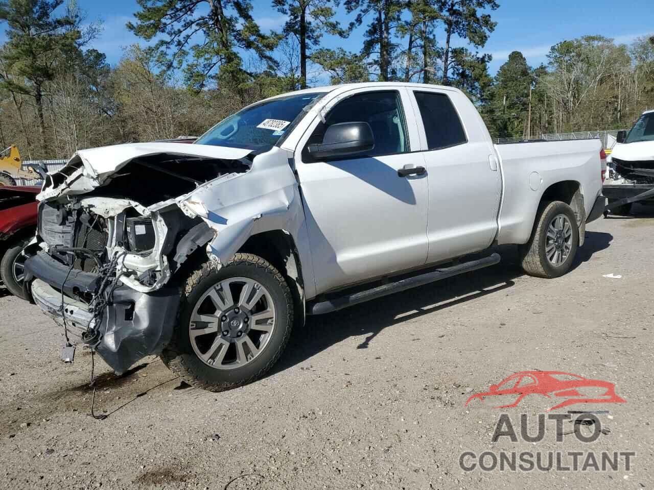 TOYOTA TUNDRA 2019 - 5TFRM5F16KX144493