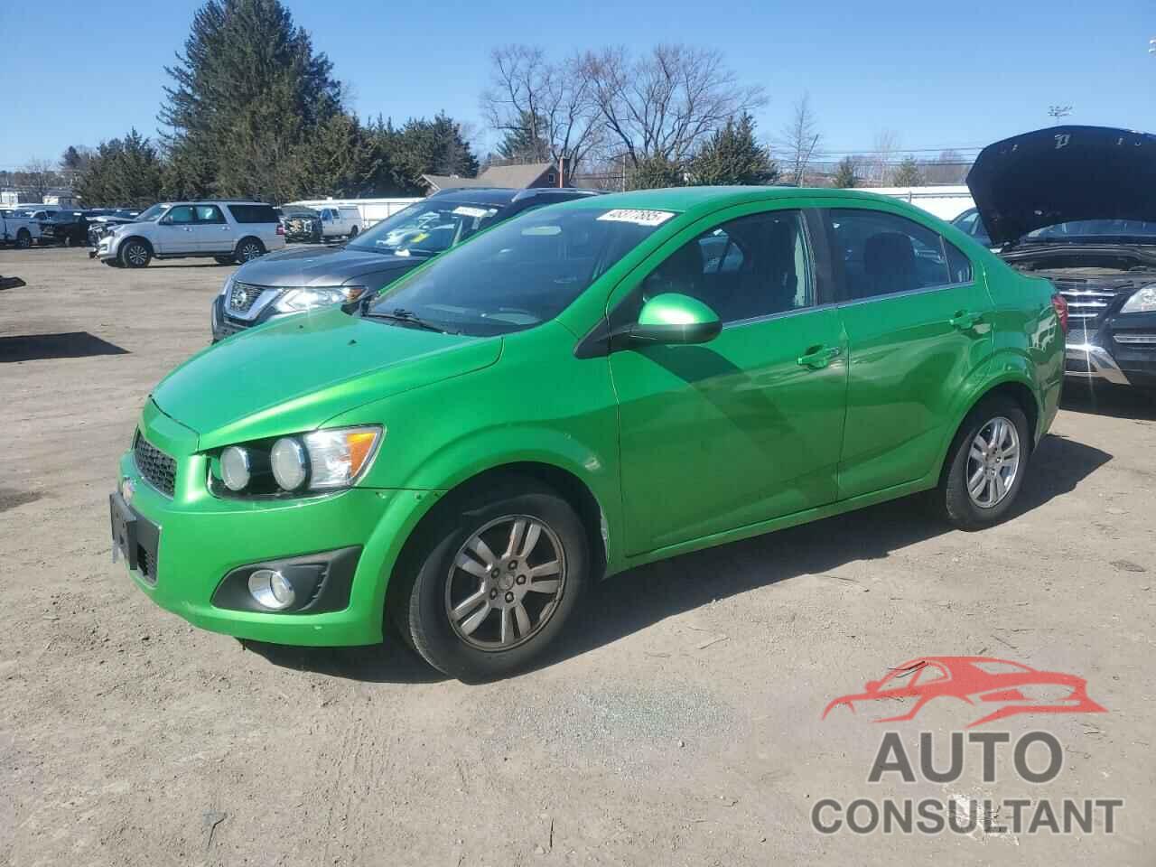 CHEVROLET SONIC 2015 - 1G1JC5SH3F4157107