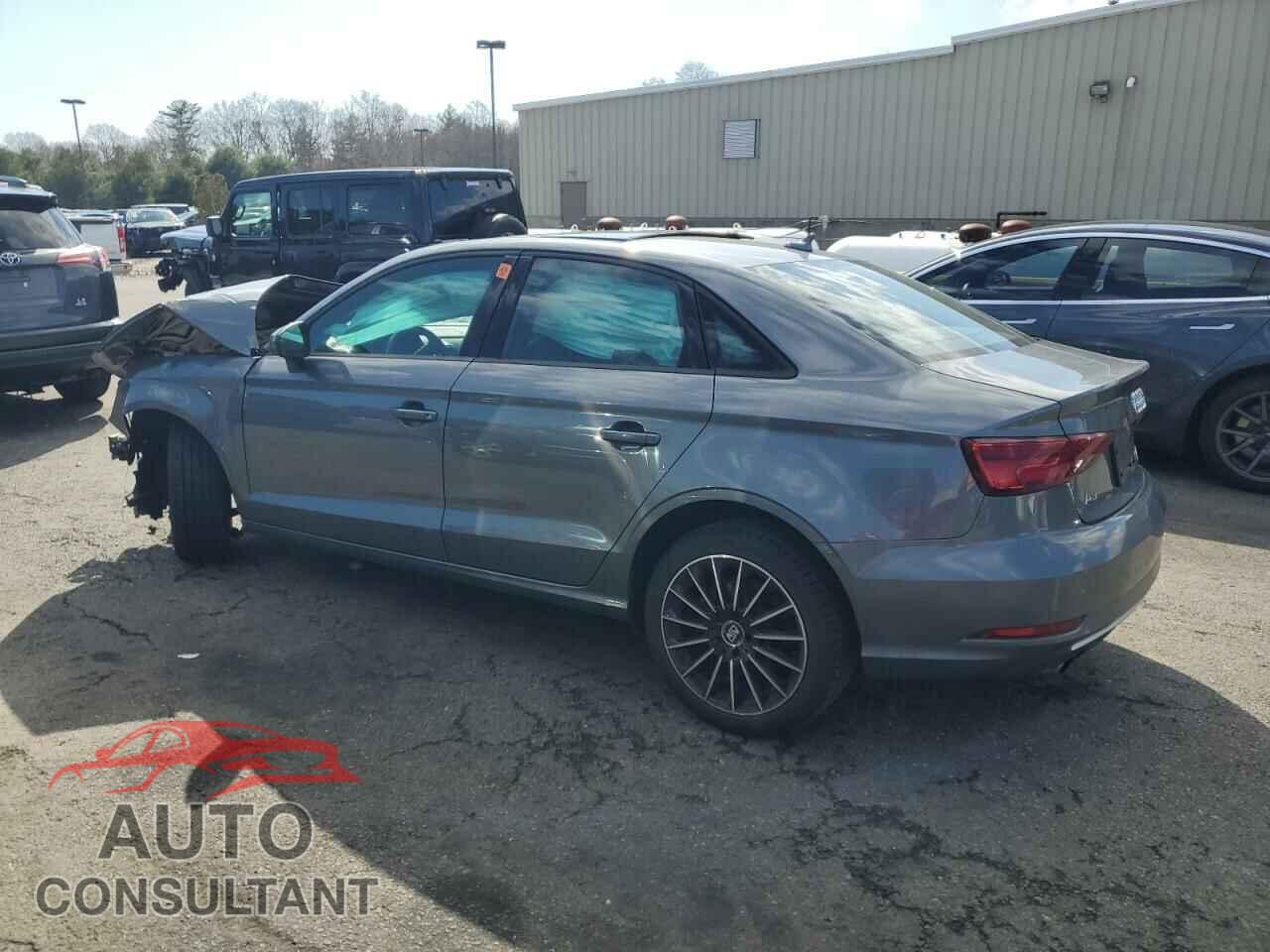 AUDI A3 2017 - WAUB8GFF6H1018169