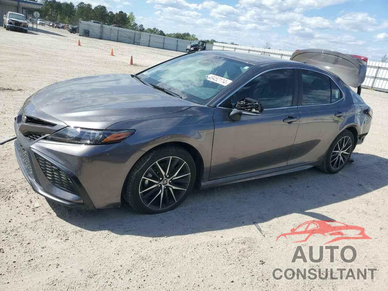 TOYOTA CAMRY 2022 - 4T1G11AK2NU043977