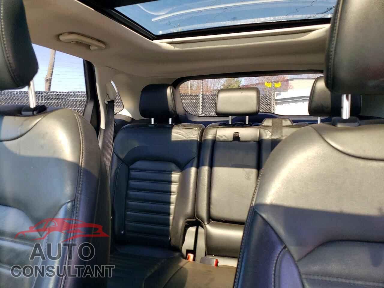 FORD EDGE 2017 - 2FMPK4J96HBB92821