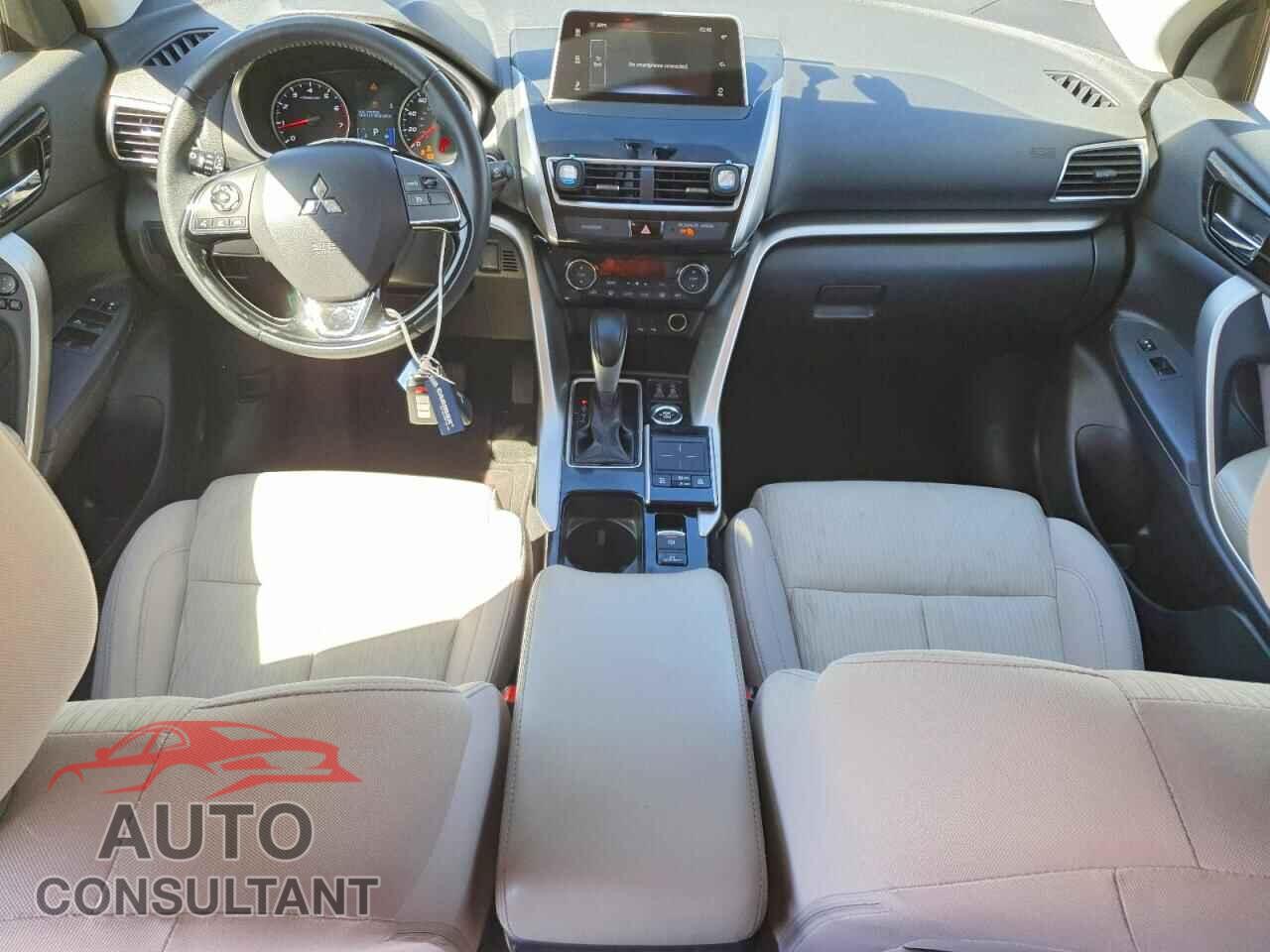 MITSUBISHI ECLIPSE 2019 - JA4AT5AA8KZ024250