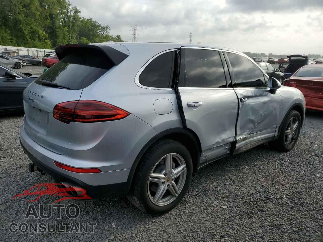 PORSCHE CAYENNE 2016 - WP1AB2A29GLA96731