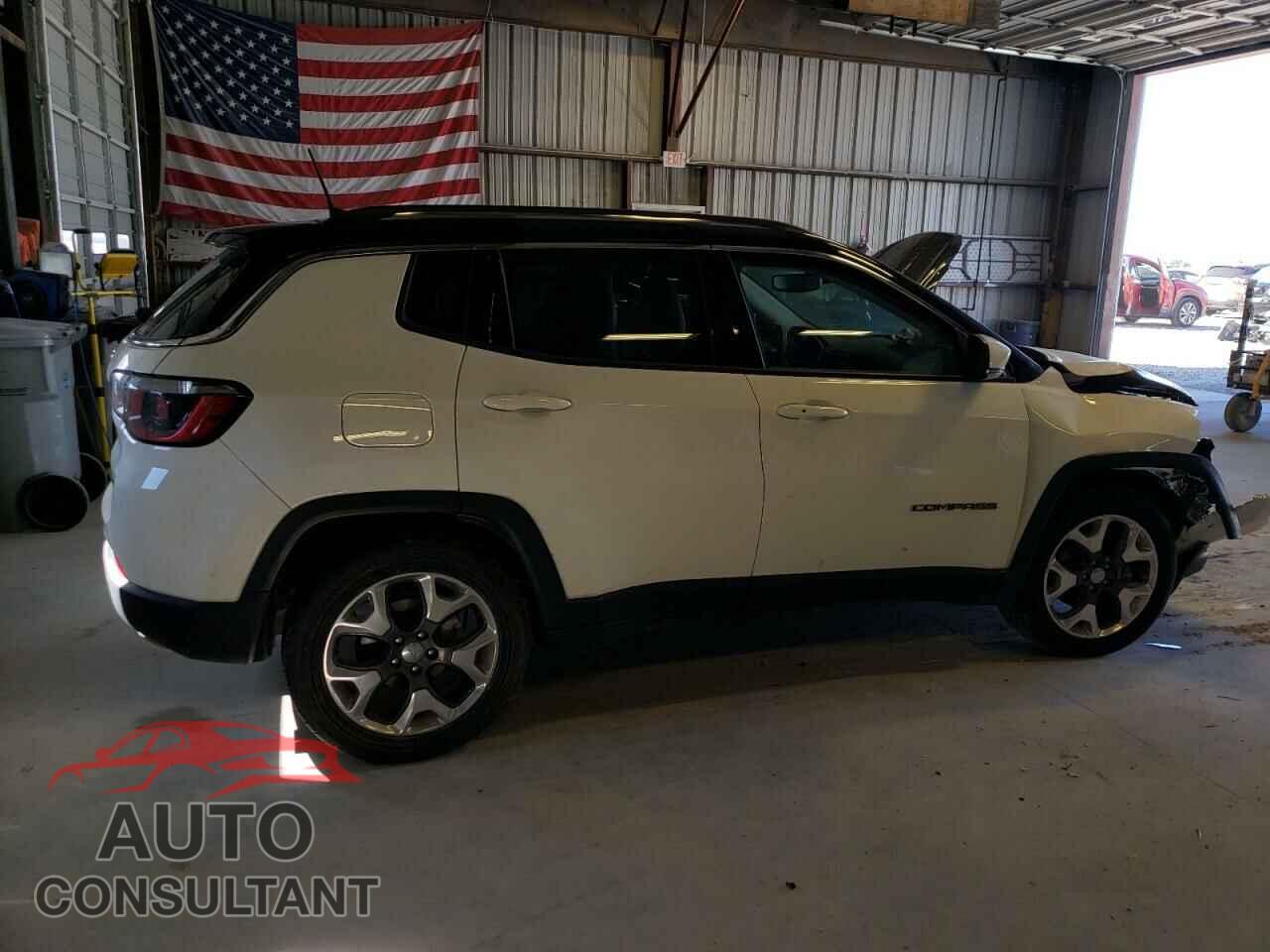 JEEP COMPASS 2020 - 3C4NJCCB4LT108212
