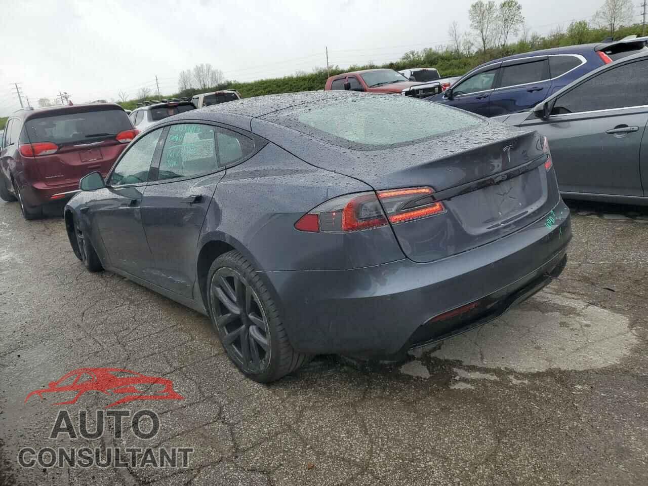TESLA MODEL S 2021 - 5YJSA1E5XMF438208
