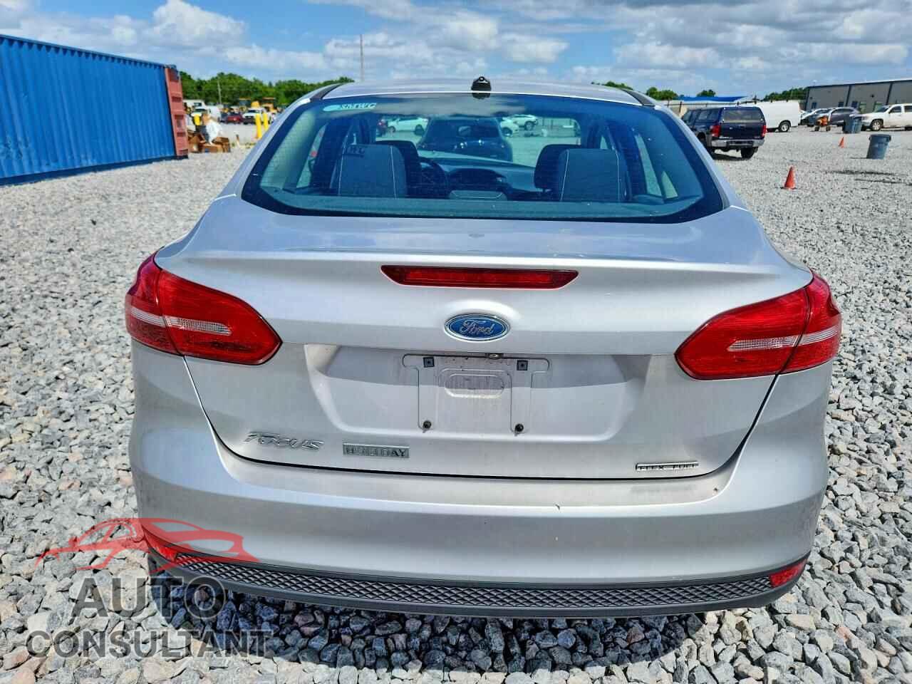 FORD FOCUS 2016 - 1FADP3E27GL324571