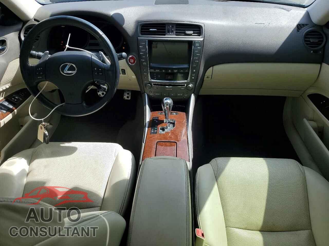 LEXUS IS 2010 - JTHCF5C28A5043588