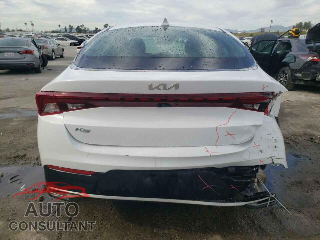 KIA K5 2022 - 5XXG14J24NG153473