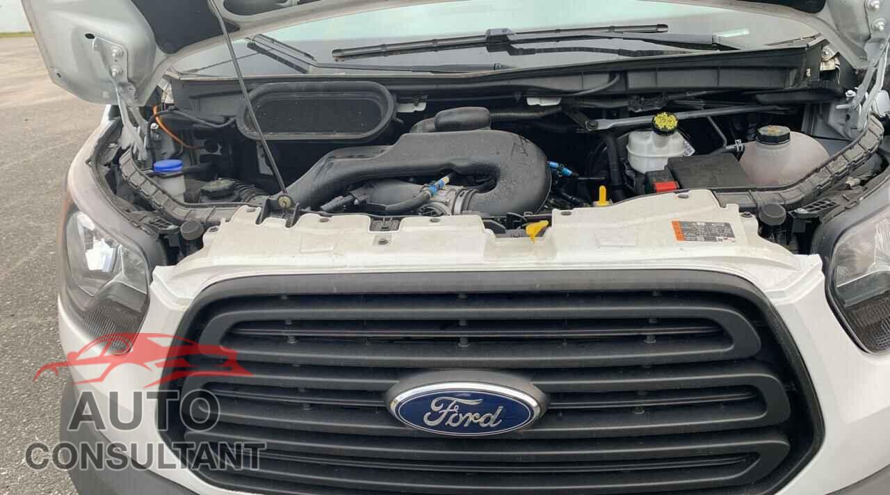 FORD TRANSIT CO 2019 - 1FTYR2CM3KKA30149