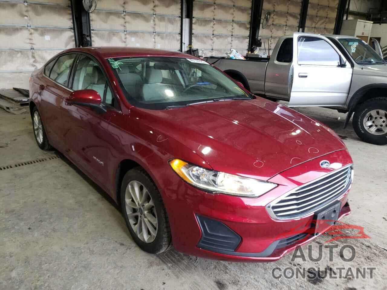 FORD FUSION 2019 - 3FA6P0LU3KR179535