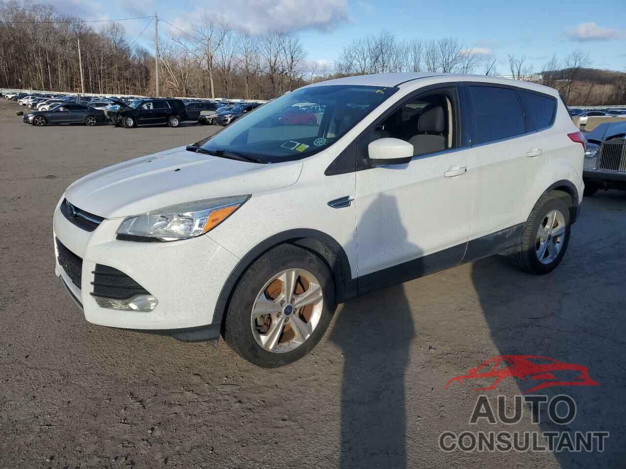FORD ESCAPE 2015 - 1FMCU9GX5FUB77245