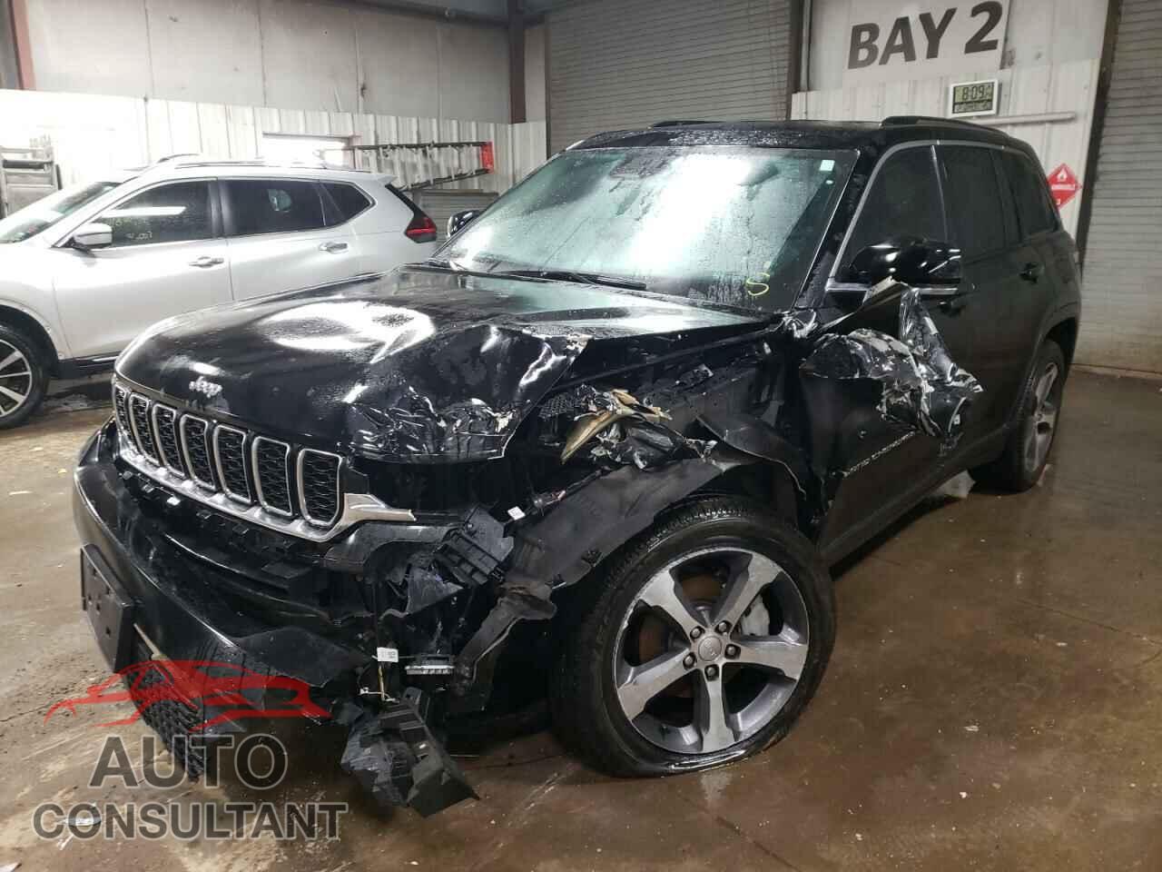 JEEP GRAND CHER 2023 - 1C4RJGBG2PC520975