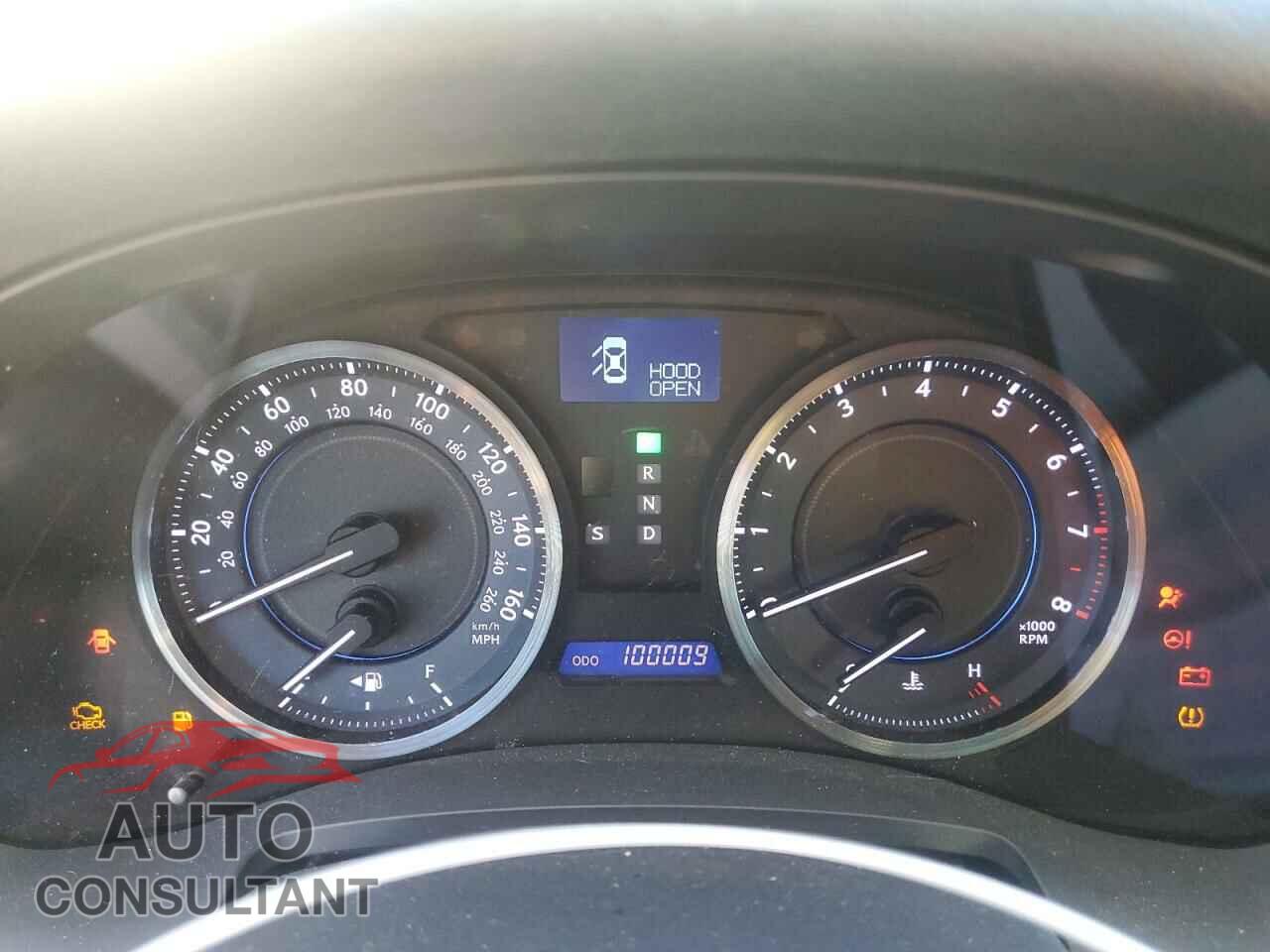 LEXUS IS 2011 - JTHCF5C26B5046345