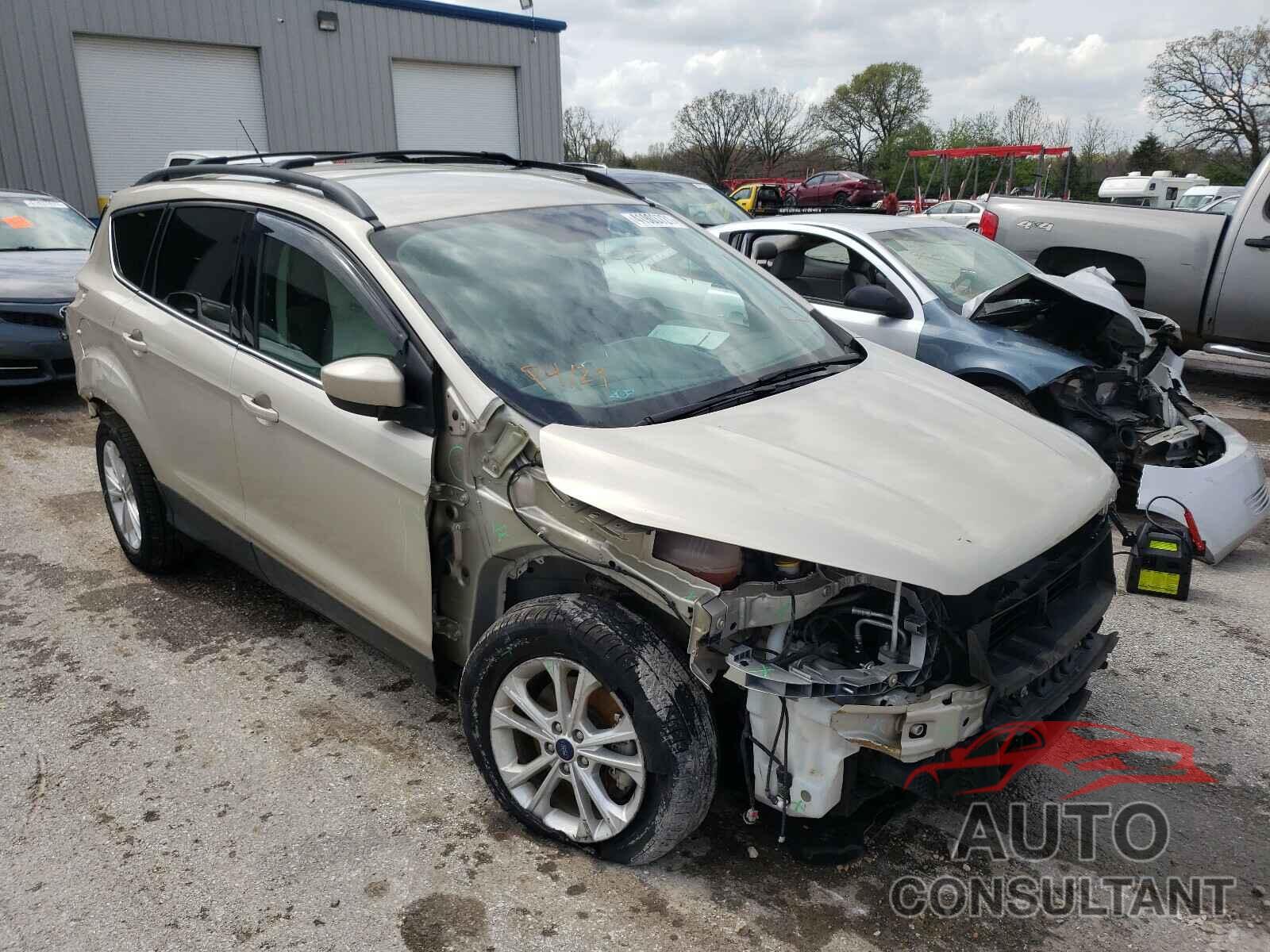 FORD ESCAPE 2017 - 1FMCU9G94HUB66550