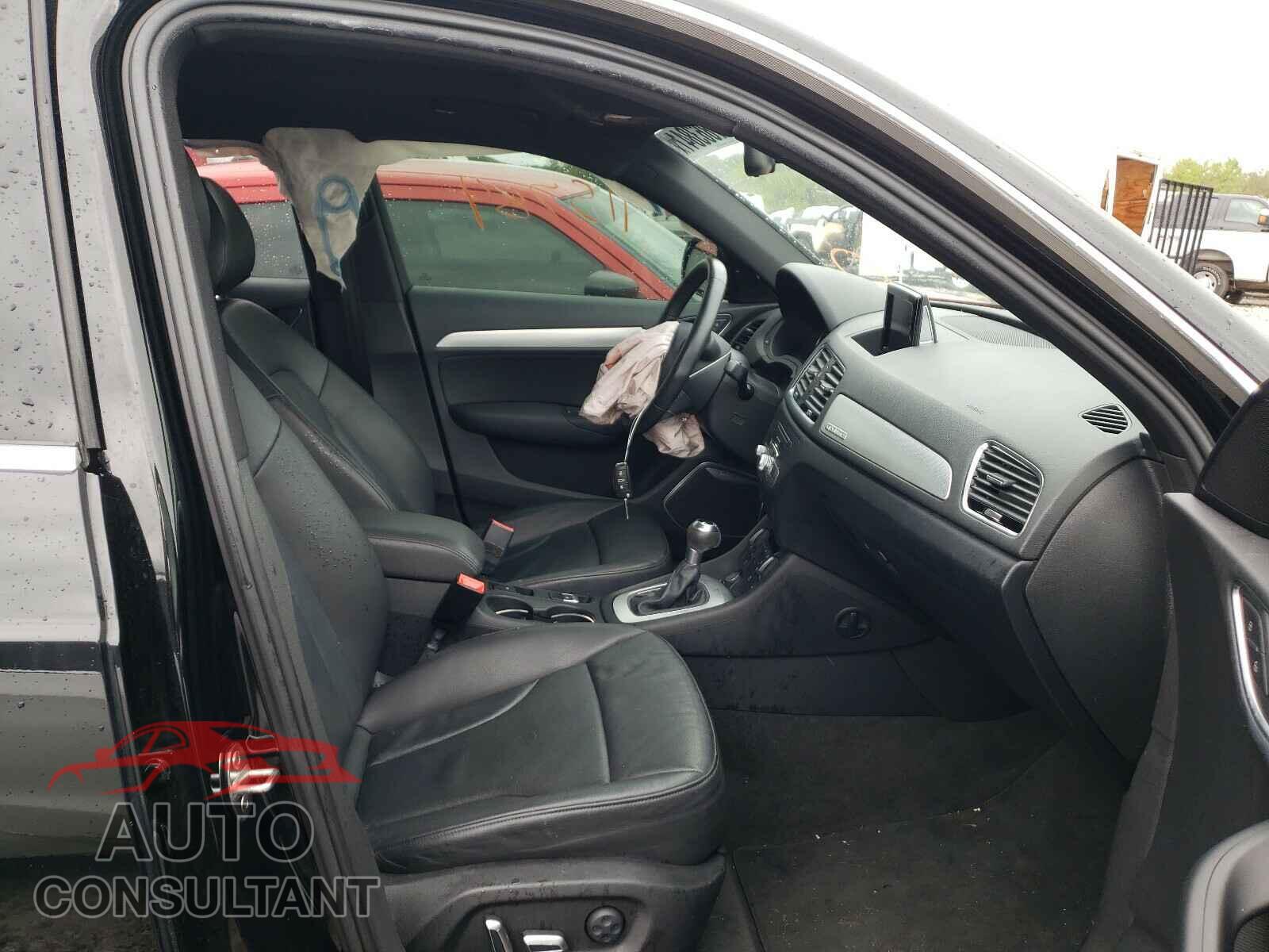 AUDI Q3 2016 - WA1GFCFS9GR009125