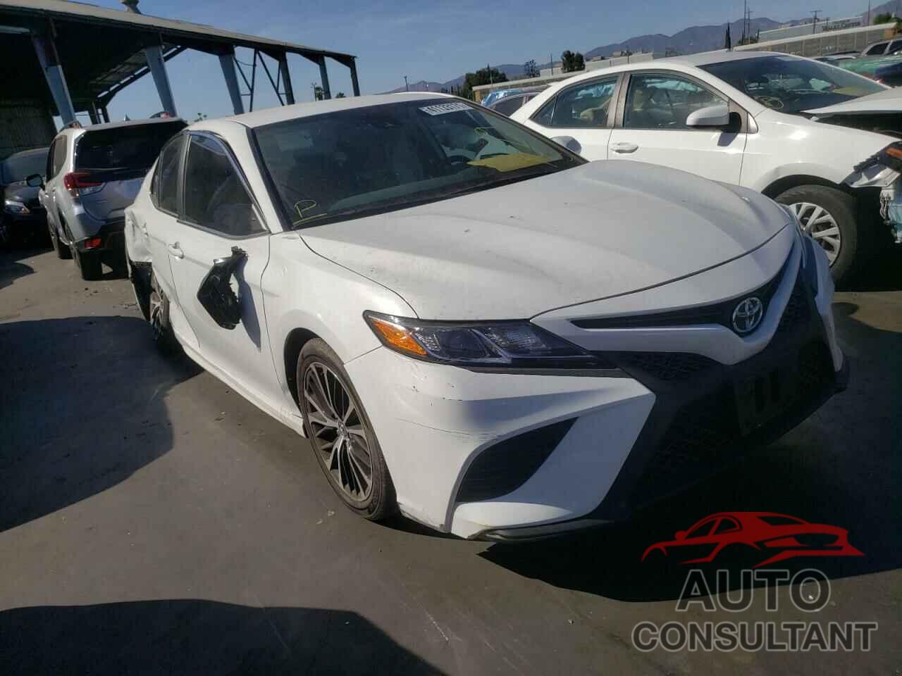 TOYOTA CAMRY 2020 - 4T1G11AK1LU911867