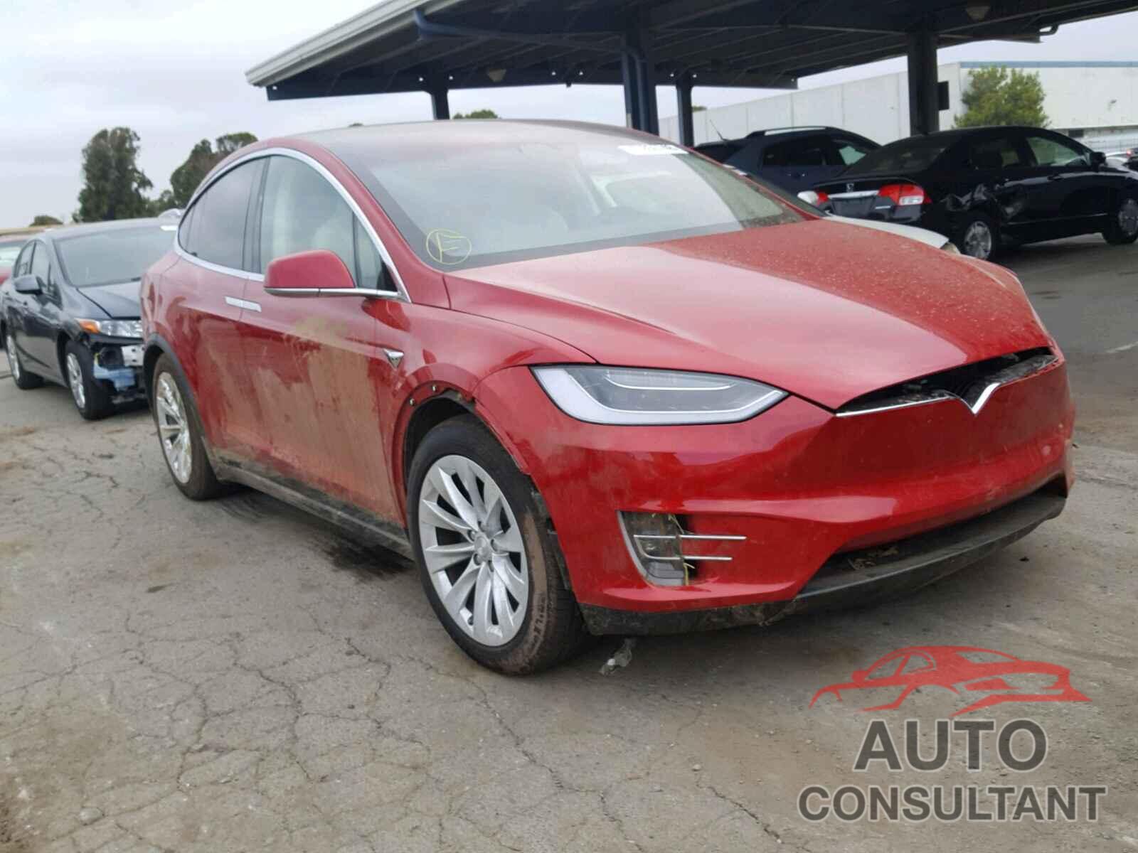 TESLA MODEL X 2018 - 5YJXCBE27JF087801