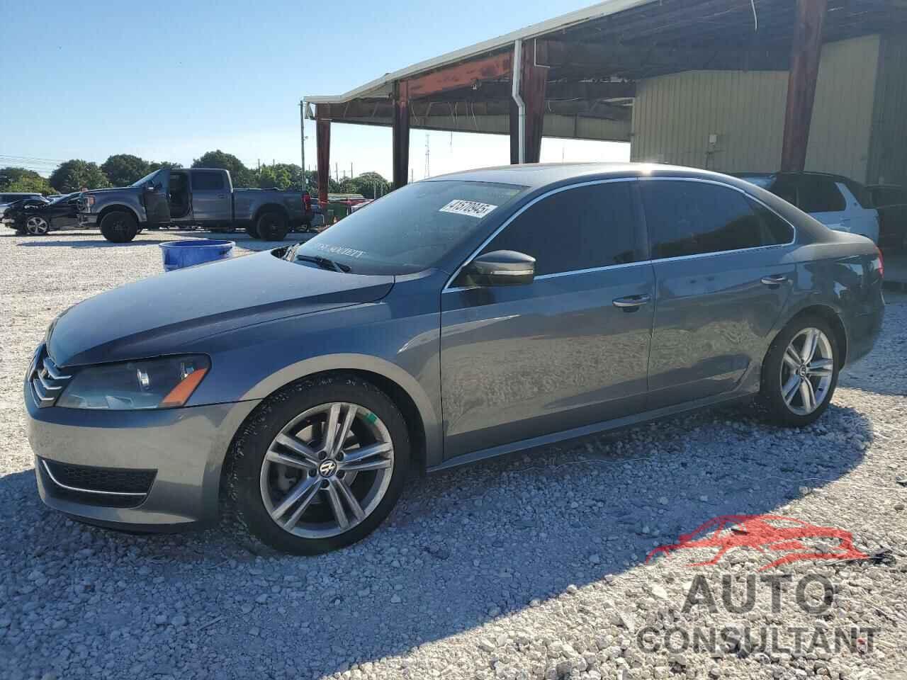 VOLKSWAGEN PASSAT 2014 - 1VWBT7A36EC031676