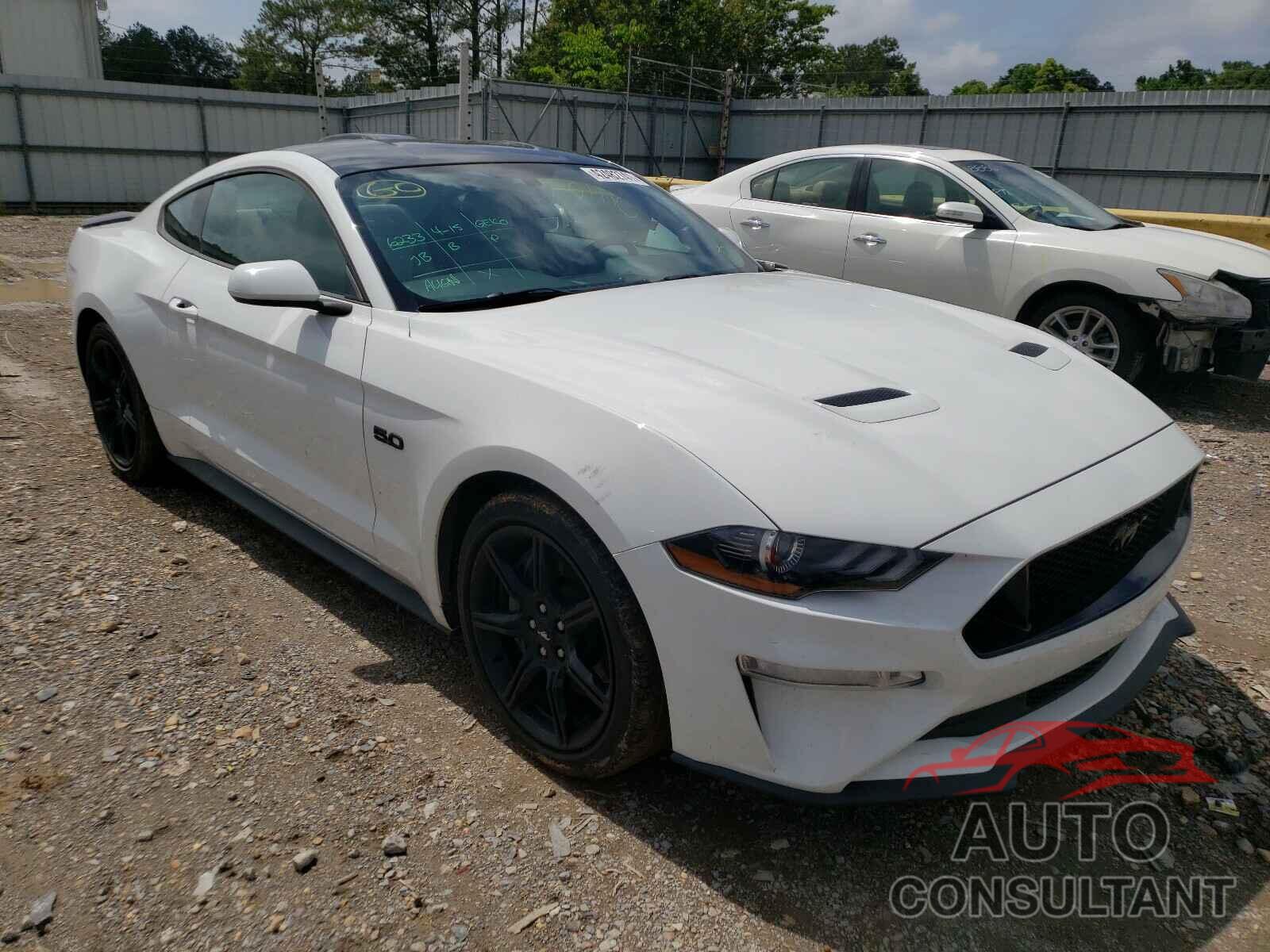 FORD MUSTANG 2018 - 1FA6P8CF8J5100376