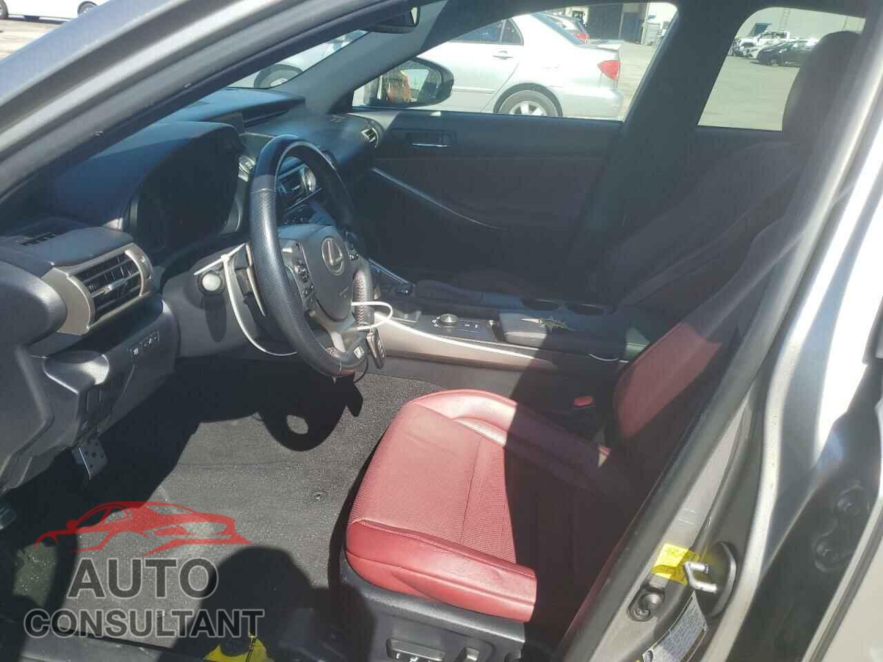 LEXUS IS 2015 - JTHBF1D22F5077357