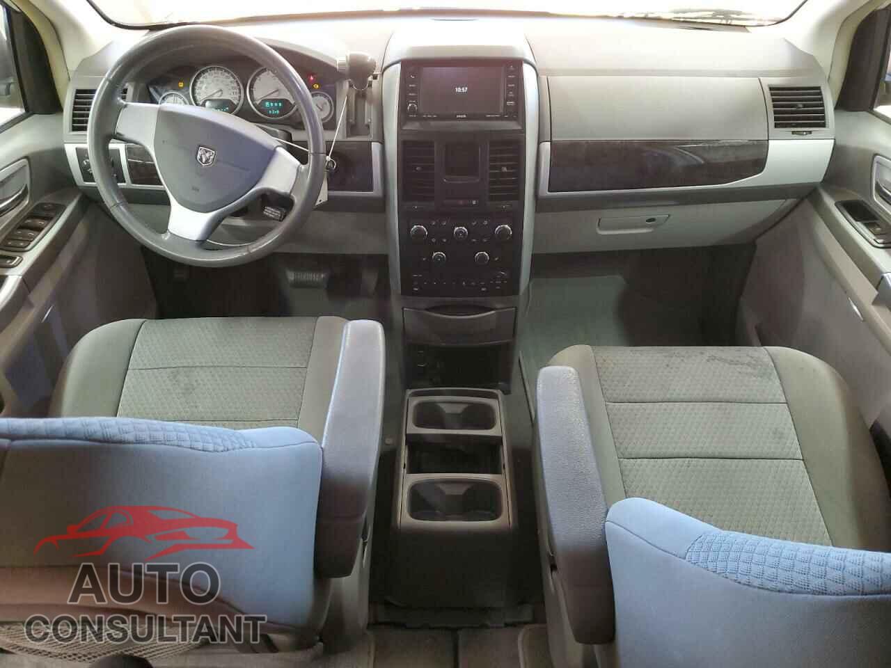DODGE CARAVAN 2010 - 2D4RN5D16AR145059