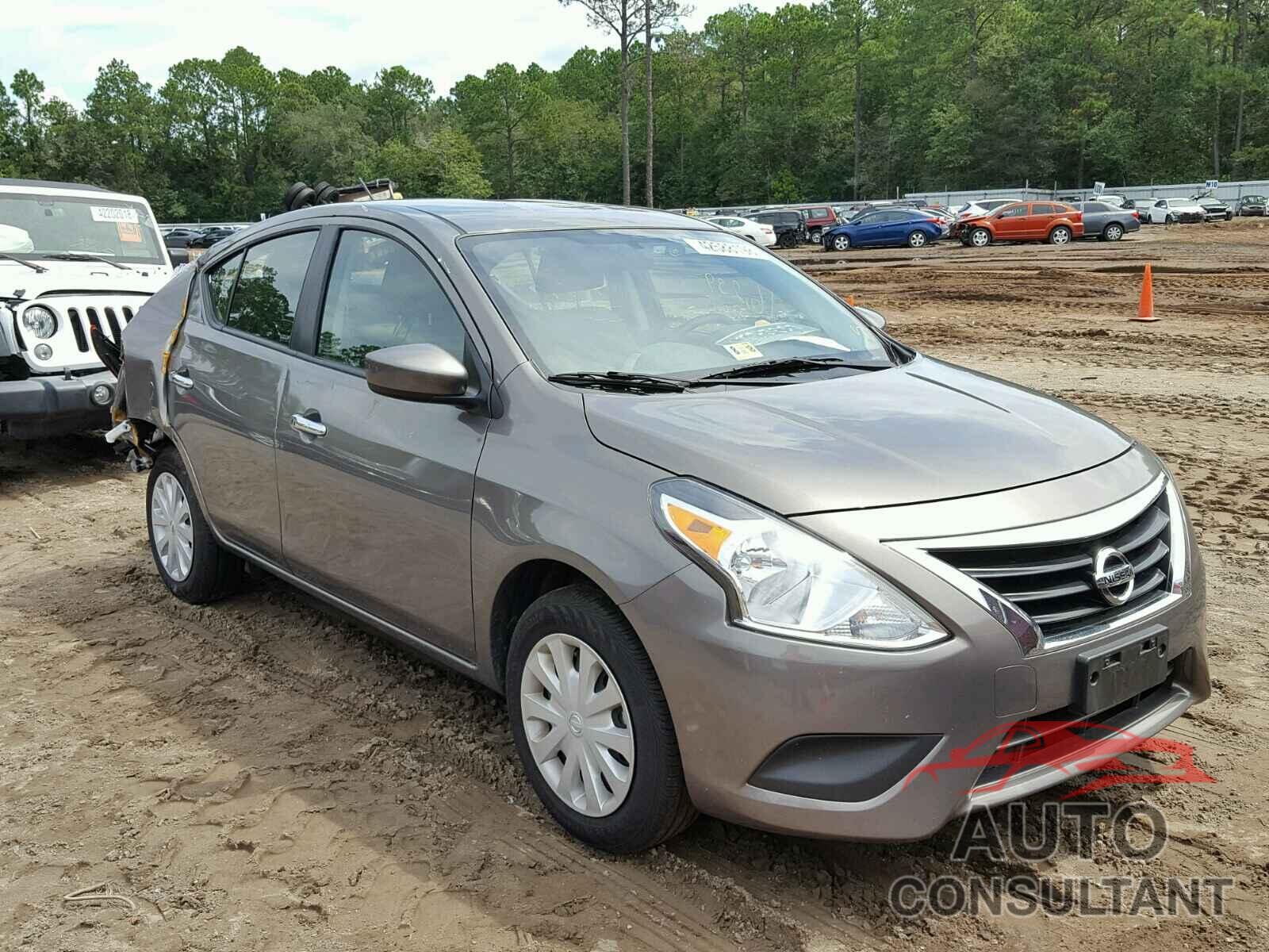 NISSAN VERSA 2017 - 3N1CN7AP4HK463494