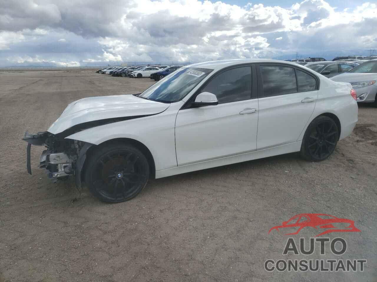 BMW 3 SERIES 2015 - WBA3B1C52FK140176