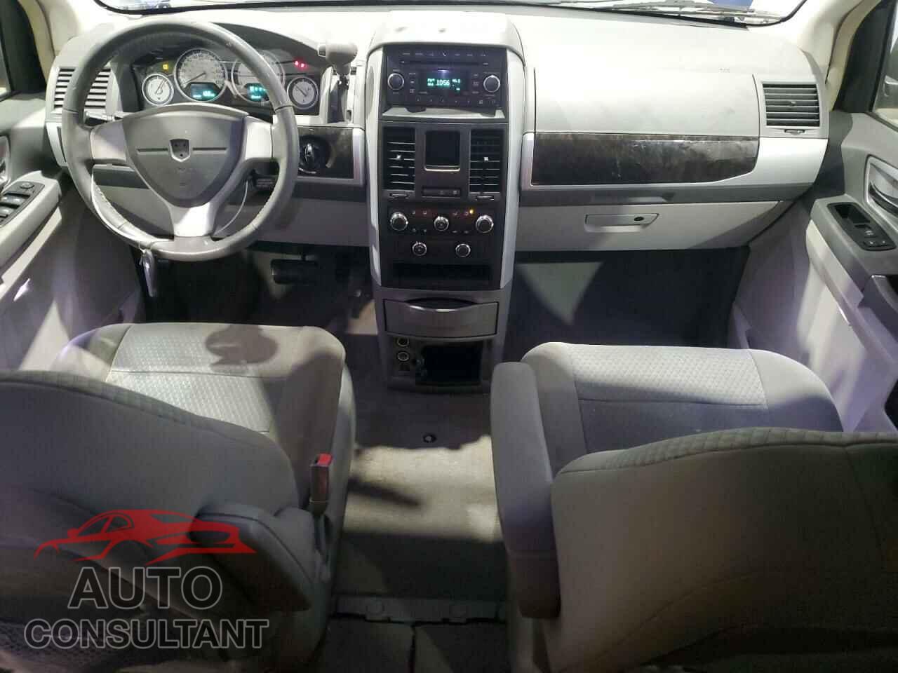 DODGE CARAVAN 2010 - 2D4RN5D12AR140781