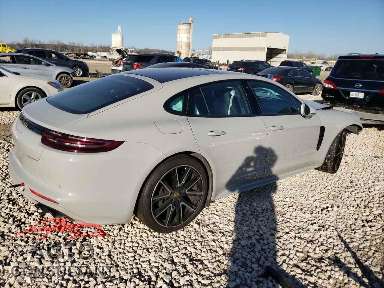 PORSCHE PANAMERA 2020 - WP0AA2A73LL103179