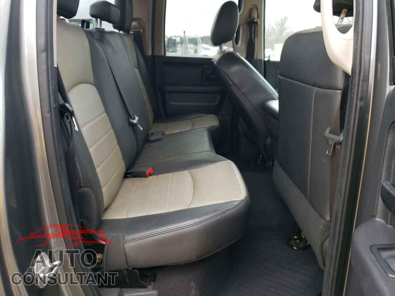 DODGE RAM 1500 2012 - 1C6RD7FT6CS341182