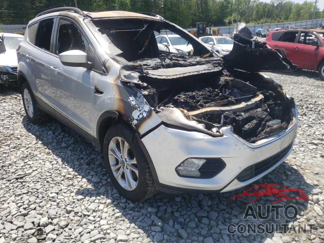 FORD ESCAPE 2018 - 1FMCU9GD8JUA73637
