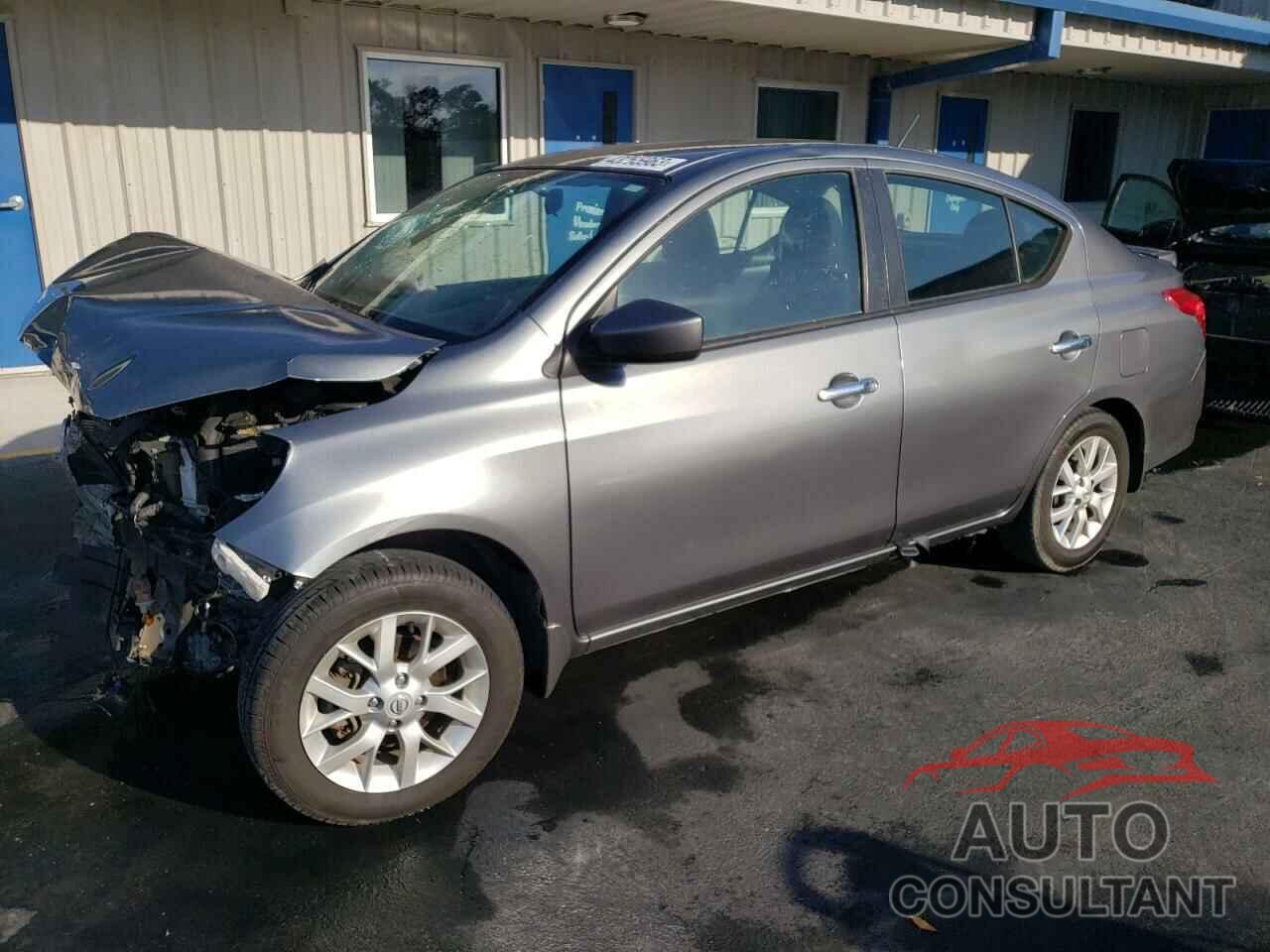 NISSAN VERSA 2018 - 3N1CN7AP6JL806404