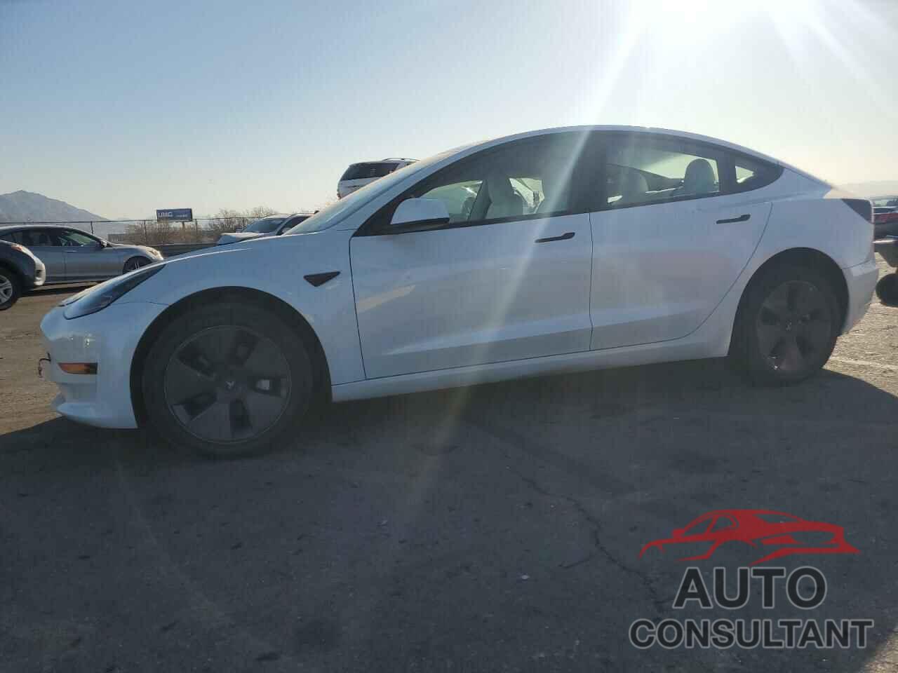 TESLA MODEL 3 2023 - 5YJ3E1EA7PF640269
